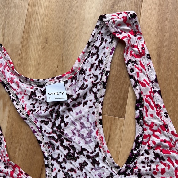 Unity Top - Picture 4 of 5